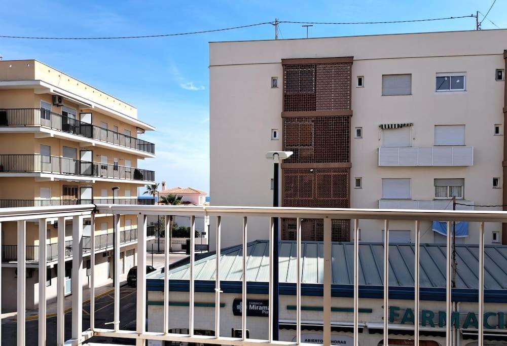 Apartamento Amplio Piso Con Terraza A 50 M De Playa Miramar Exterior foto
